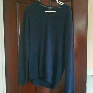 Men's Land's End sweater XL 46 -48.  100% Supima Cotton